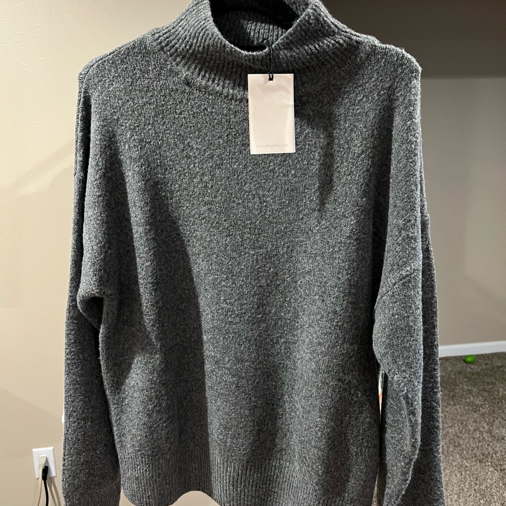 NWT Elan sweater!